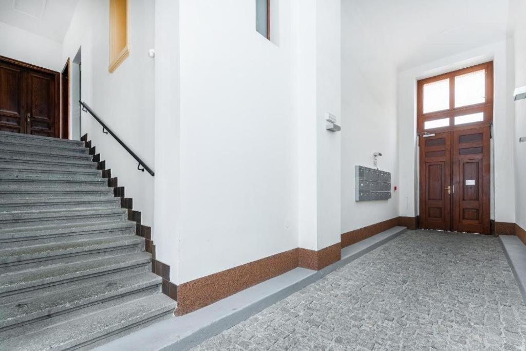 דירות Nice Apartman In New Town פראג מראה חיצוני תמונה